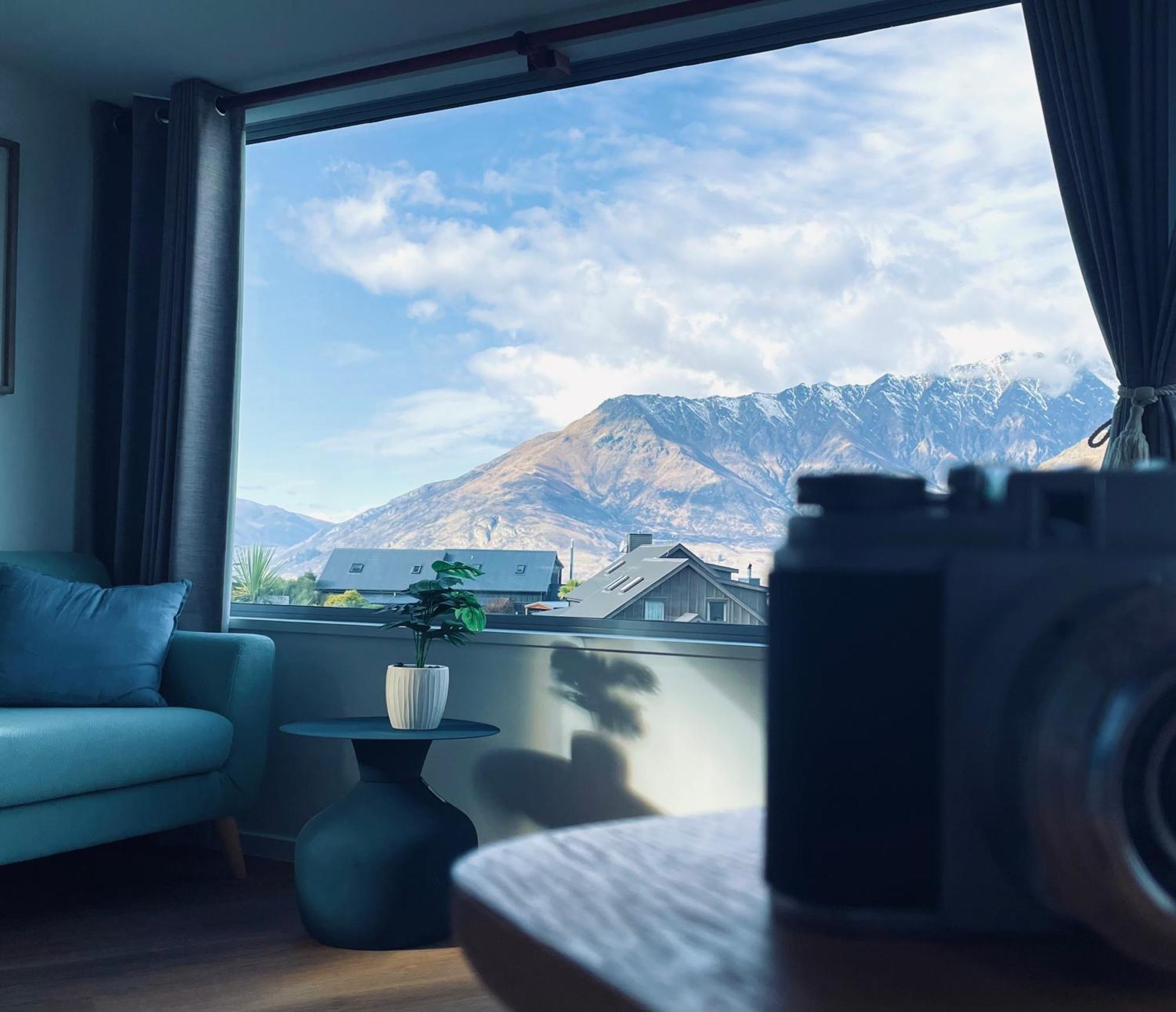 Ming'S Lakeside Goldleaf Suites Queenstown Exterior foto